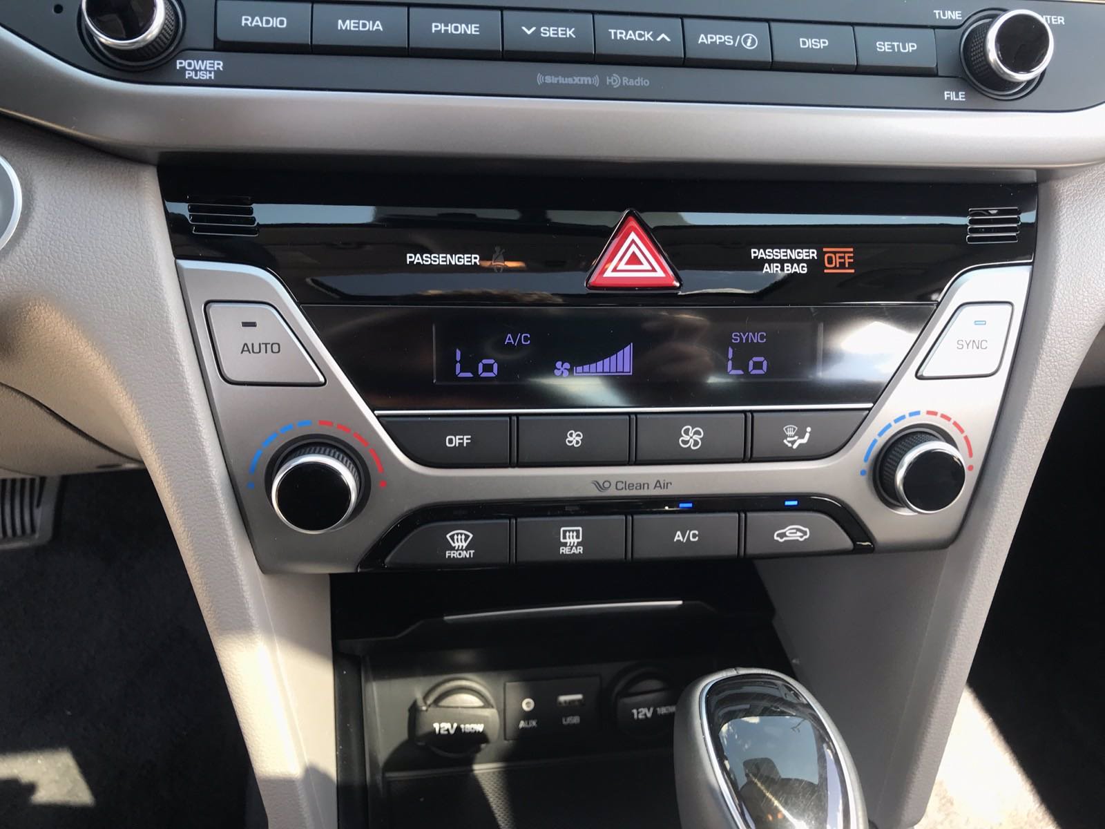 car radio hyndai elandra 2018