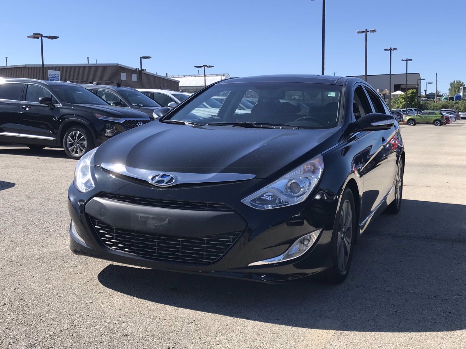 PreOwned 2013 Hyundai Sonata Hybrid Limited w/Panoramic Sunroof Pkg